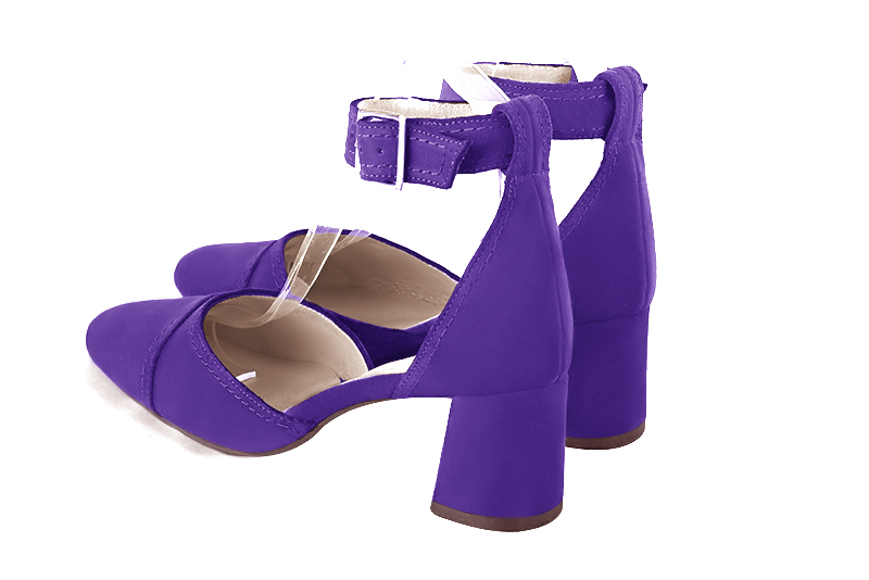 Violet purple women's open side shoes, with a strap around the ankle. Round toe. Medium flare heels. Rear view - Florence KOOIJMAN